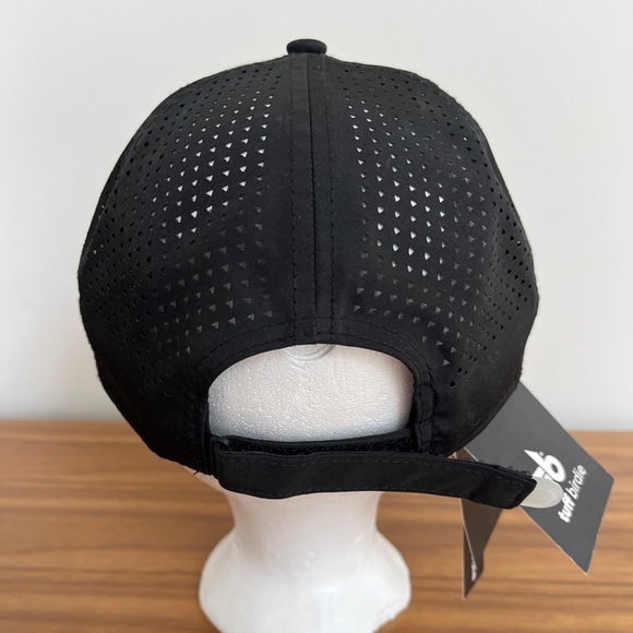 NEW ERA 9 Forty Tuff Birdie NWT Black Golf Hat Perforated Adjustable Back - Picture 7 of 13